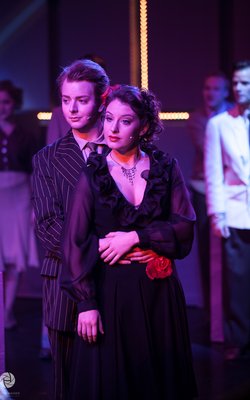 Marcel-Philip Kraml and Jil Clesse in "Swinging St. Pauli"