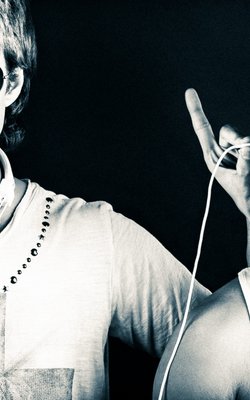 DFrame and Lenzelot - "Flying High" Clubmix Cover