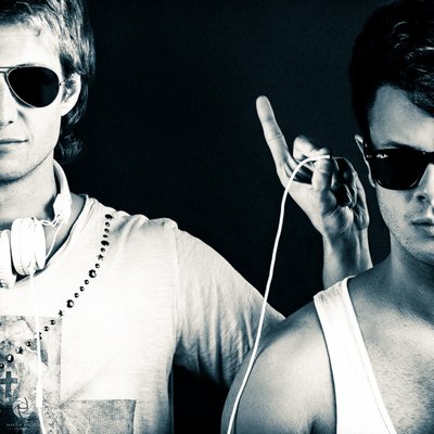 DFrame and Lenzelot - "Flying High" Clubmix Cover