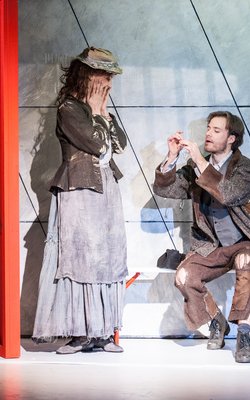 Ruth Hausensteiner and Arien Papritz in "Die Landstreicher"